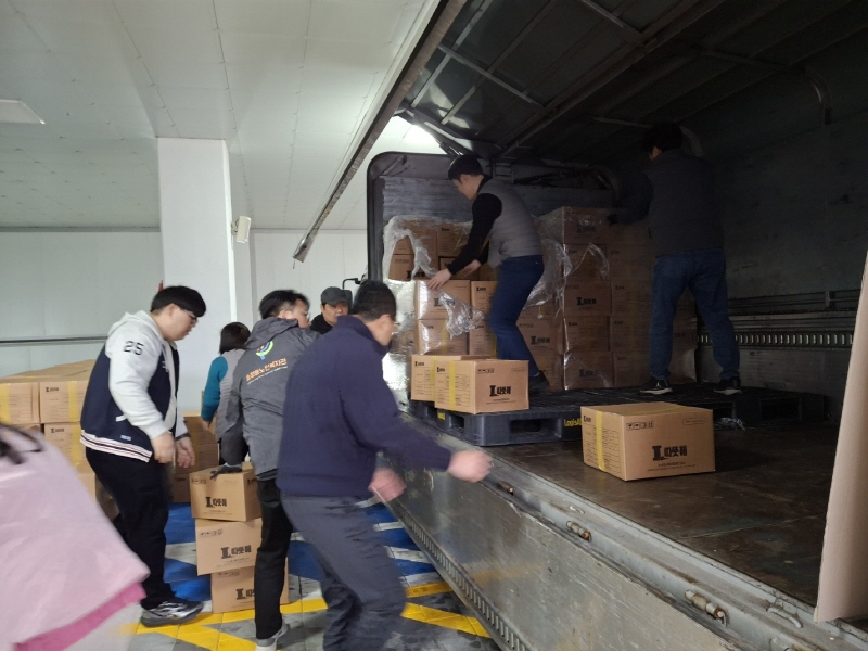 [지역자원및조직화사업]성동구 사회복지시설 핫팩 배부 (주)에프알메드코스 후원